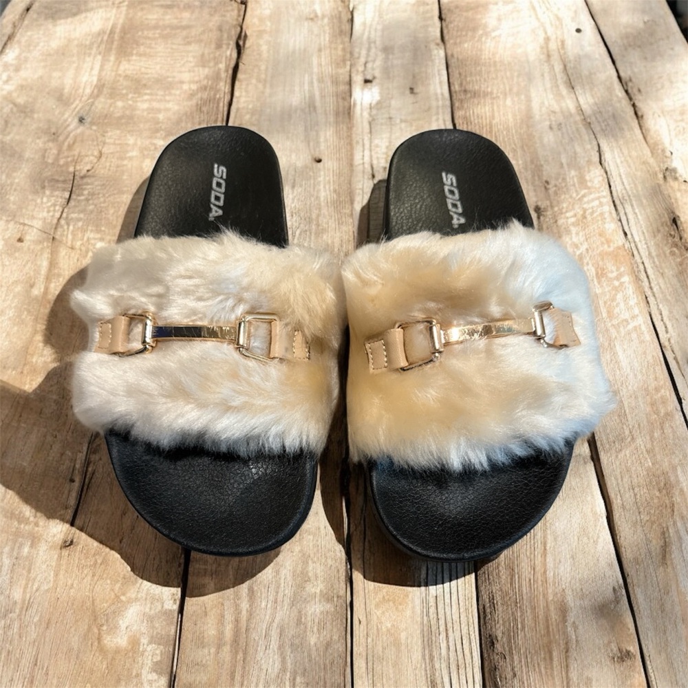 Slip on Soft Fur Fuzzy Sandals Slides